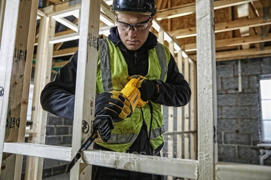 Пила шабельна мережева DeWALT DWE305PK (1100 Вт, 0 - 2800 ход/хв, 3.5кг) DWE305PK фото