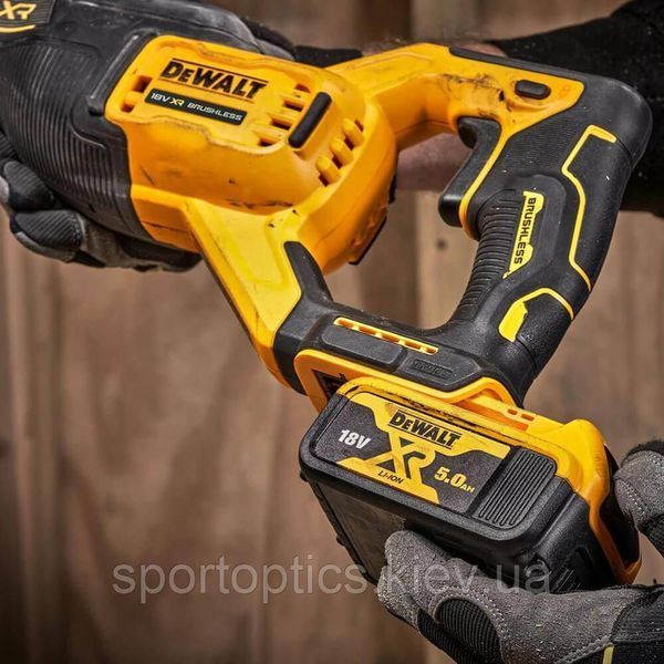 Пила шабельна акумуляторна DeWALT DCS382N (18В, 0 - 3200 ход/хв, 2.3кг) DCS382N фото